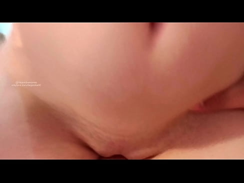 ❤️ میری بہن کے کمرے میں سو رہی تھی اور اسی طرح میں جاگ گئی۔ فحش میں ur.porn-93.ru ☑