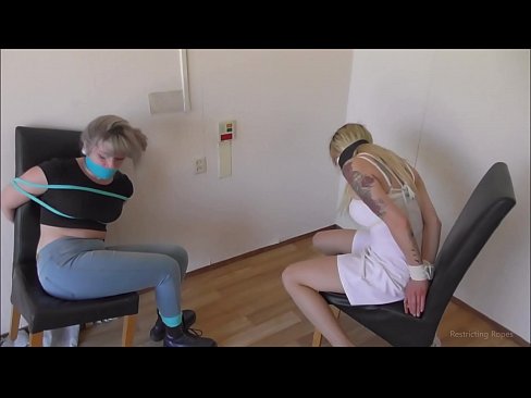 ❤️ عادی / بندھے ہوئے اور تنگ / مصیبت میں لڑکی فحش میں ur.porn-93.ru ☑